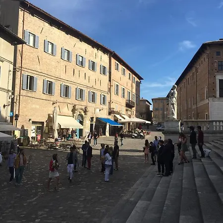 Gasthuis Il Cortegiano Urbino